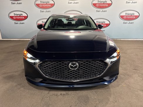 Used 2022 MAZDA MAZDA3 s image 2