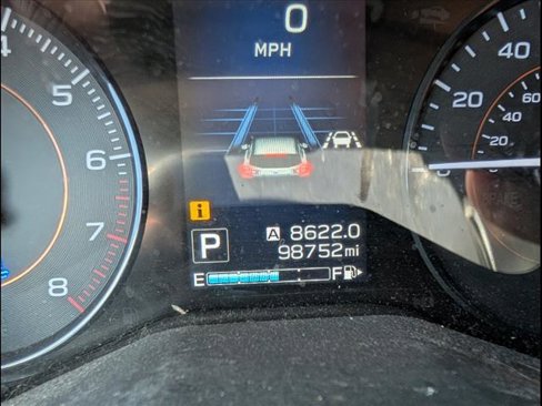 Used 2018 Subaru Crosstrek 2.0i Premium w/ Eyesight System image 4
