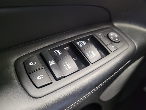 Used 2015 Jeep Grand Cherokee Limited image 27