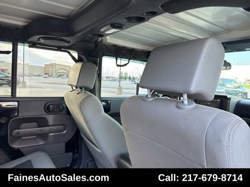 Used 2010 Jeep Wrangler Unlimited Sport image 58