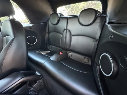 Used 2015 MINI Cooper S image 13
