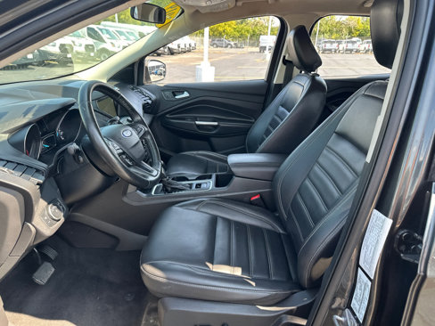 Used 2019 Ford Escape SEL image 26