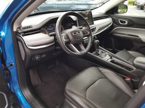 Certified 2022 Jeep Compass Latitude image 7