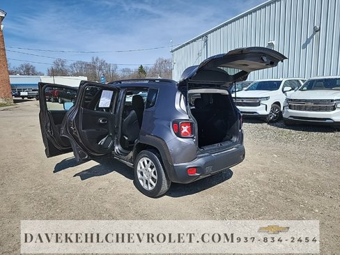 Used 2020 Jeep Renegade Latitude w/ Cold Weather Group image 36