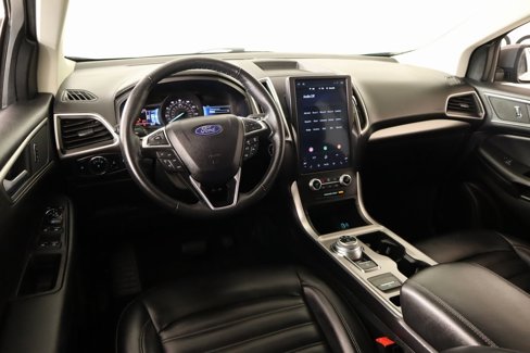 Used 2024 Ford Edge SEL image 2