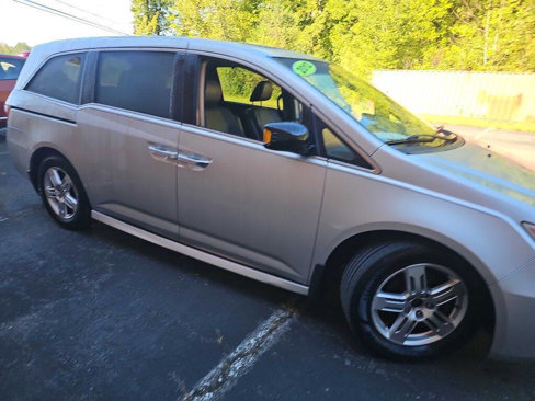 Used 2012 Honda Odyssey Touring image 5