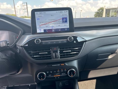 New 2025 Ford Escape Active image 17
