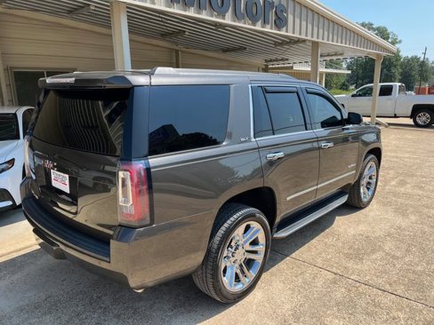 Used 2019 GMC Yukon SLT w/ Premium Edition image 7