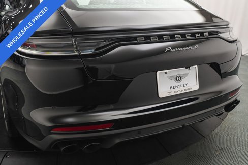 Used 2022 Porsche Panamera 4 Platinum Edition image 22