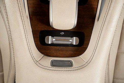 Used 2022 Mercedes-Benz GLS 450 4MATIC image 46