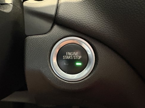 Used 2021 Chevrolet Equinox LT image 15