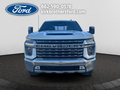 Used 2020 Chevrolet Silverado 2500 LTZ w/ LTZ Convenience Package image 3