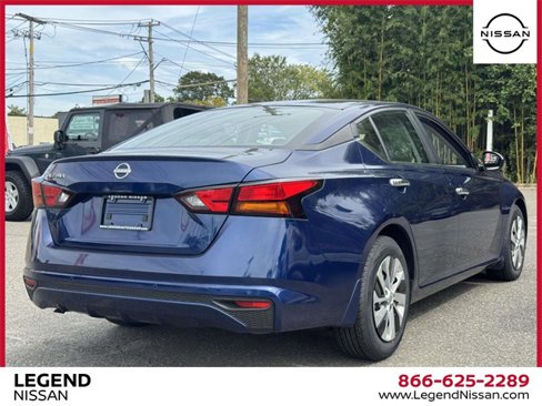 Used 2023 Nissan Altima 2.5 S image 5