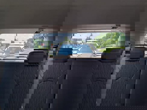 Used 2014 Chevrolet Traverse LT image 11