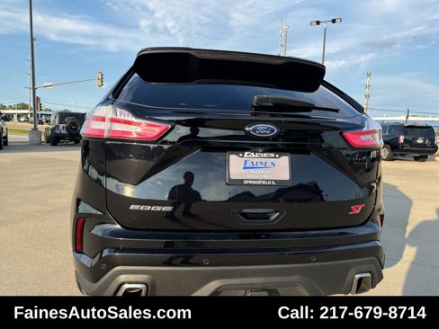 Used 2019 Ford Edge ST image 16