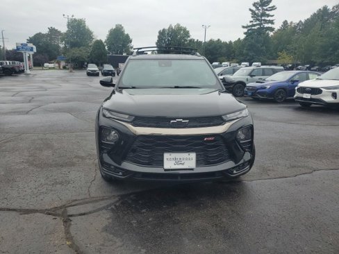 Used 2023 Chevrolet TrailBlazer RS w/ Convenience Package image 2