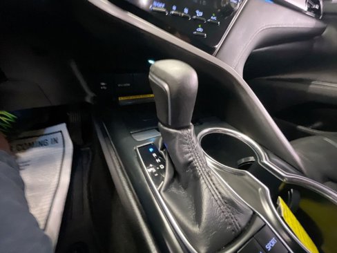 Used 2019 Toyota Camry XSE image 15