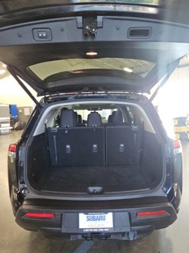 Used 2022 Nissan Pathfinder SV image 30
