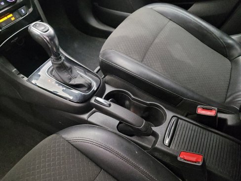Used 2020 Buick Encore Preferred image 26