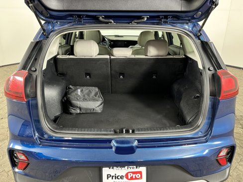 Used 2022 Kia Niro LXS image 8