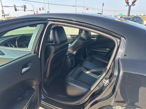 Used 2022 Dodge Charger SXT w/ Leather Interior Group image 23