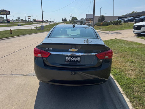 Used 2015 Chevrolet Impala LT image 4