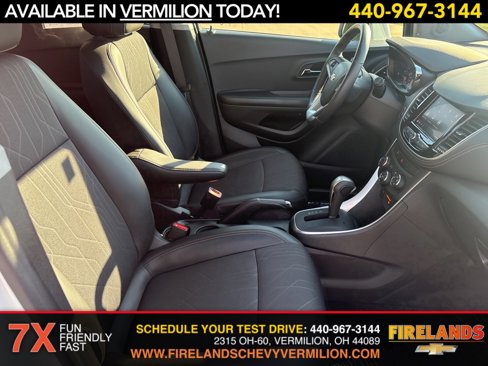 Certified 2022 Chevrolet Trax LT w/ LT Convenience Package image 23