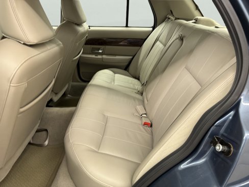 Used 2007 Mercury Grand Marquis LS image 12