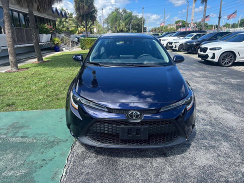Used 2022 Toyota Corolla LE image 3