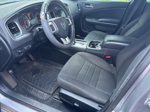 Used 2014 Dodge Charger SE image 8