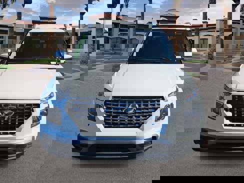 Certified 2021 Hyundai Venue SEL image 3