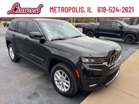 Used 2024 Jeep Grand Cherokee Laredo X image 7