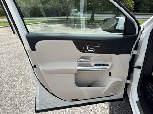 New 2026 Mercedes-Benz GLA 250 4MATIC image 15