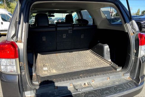 Used 2013 Toyota 4Runner SR5 image 25