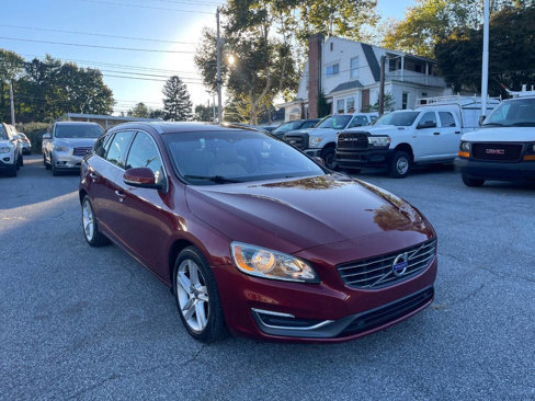 Used 2015 Volvo V60 T5 Premier Plus image 2