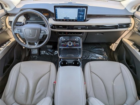 Used 2022 Lincoln Nautilus Reserve w/ Luxury Package image 29