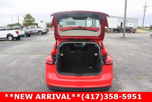 Used 2017 Ford Focus SE image 9