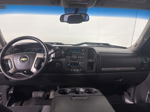 Used 2011 Chevrolet Silverado 2500 LT w/ Interior Plus Package image 14