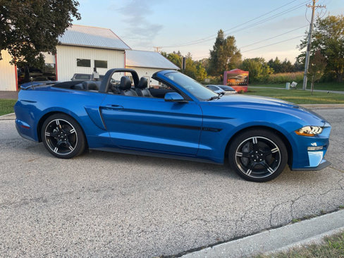 Used 2021 Ford Mustang GT Premium w/ California Special Package image 29