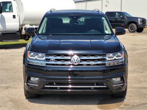 Used 2018 Volkswagen Atlas SEL image 2