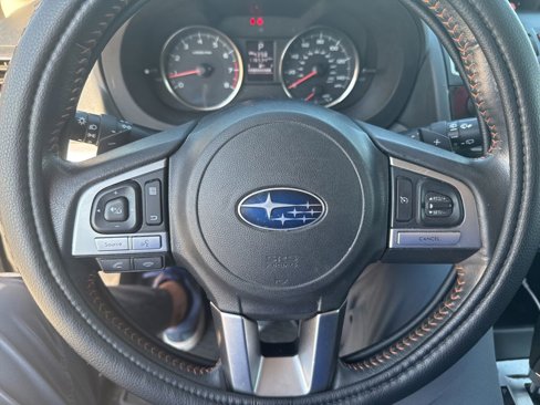 Used 2016 Subaru Crosstrek 2.0i Premium image 8