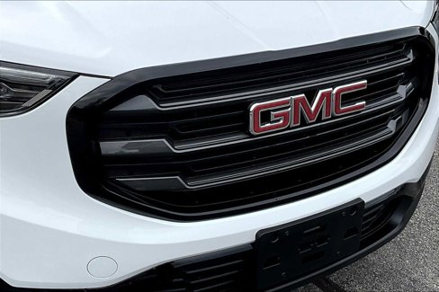 Used 2020 GMC Terrain SLE w/ Driver Convenience Package image 29