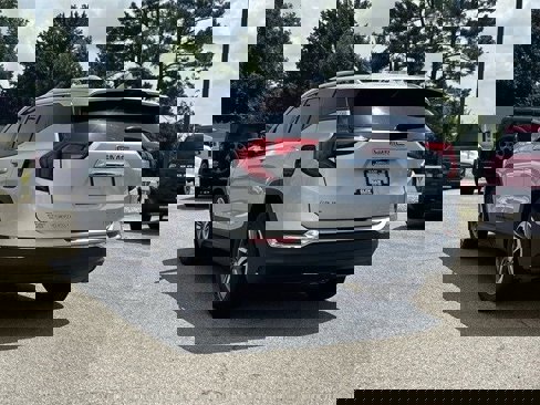 Used 2019 GMC Terrain SLT w/ Preferred Package image 7
