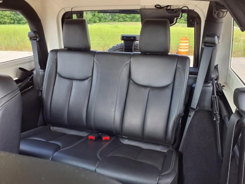 Used 2015 Jeep Wrangler Sahara w/ Dual Top Group image 24