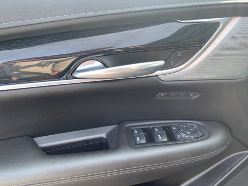 Used 2024 Cadillac XT5 Premium Luxury image 13