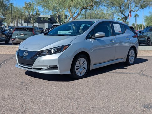 Used 2023 Nissan Leaf S image 6