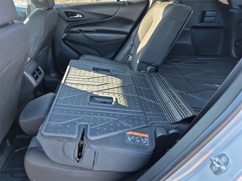 Used 2022 Chevrolet Equinox LT image 31
