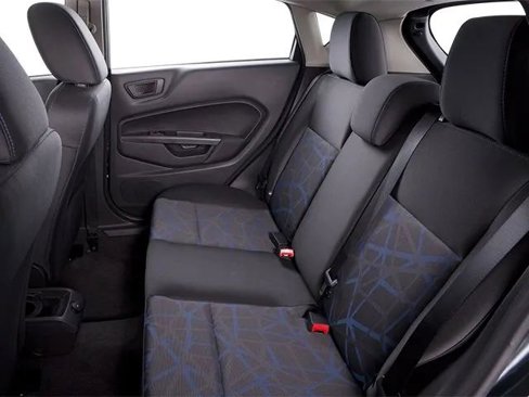 Used 2013 Ford Fiesta SE image 14