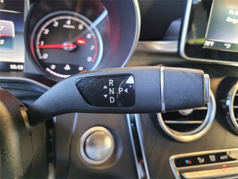 Used 2019 Mercedes-Benz GLC 300 image 27