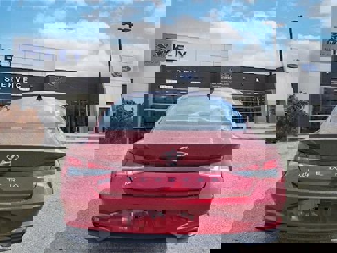 Used 2023 Hyundai Elantra SEL image 4